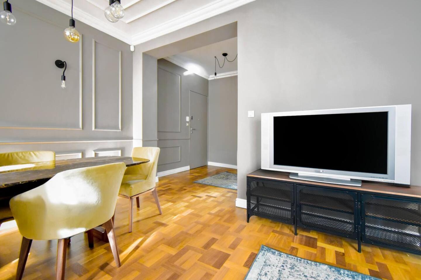 شقة 2Bdr Luxury On Prime Location صوفيا المظهر الخارجي الصورة